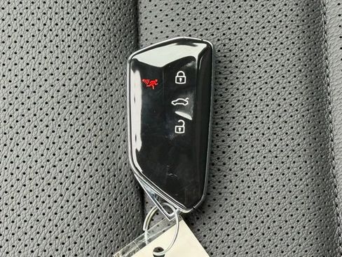 New 2026 Volkswagen GTI SE image 15