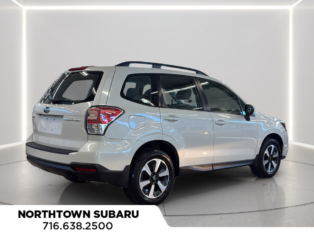 Used 2018 Subaru Forester 2.5i w/ Alloy Wheel Package AWD/4WD image 5