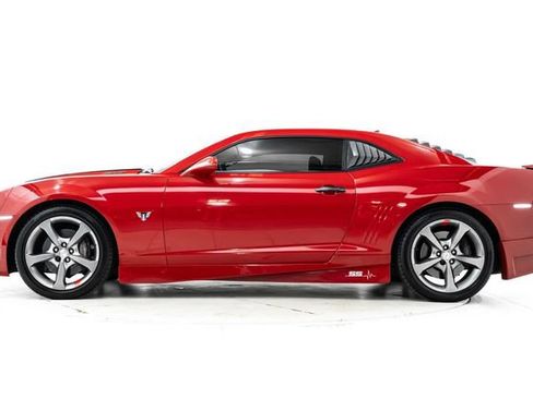 Used 2012 Chevrolet Camaro SS w/ RS Package RWD image 8