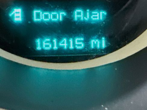 Used 2011 Dodge Challenger RWD image 18