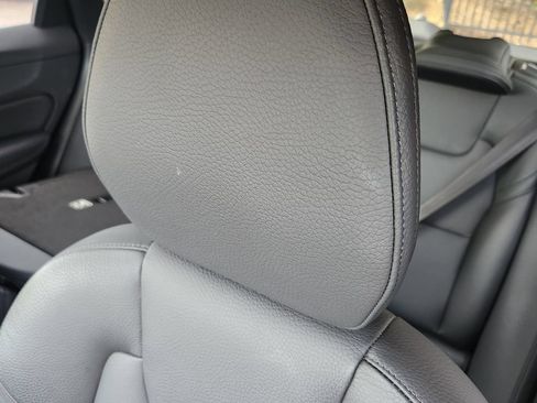 Used 2025 Volvo XC60 B5 Plus AWD/4WD image 6