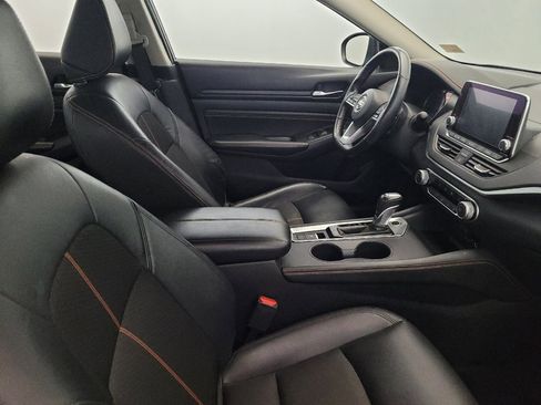 Used 2019 Nissan Altima 2.5 SR w/ SR Premium Package AWD/4WD image 21