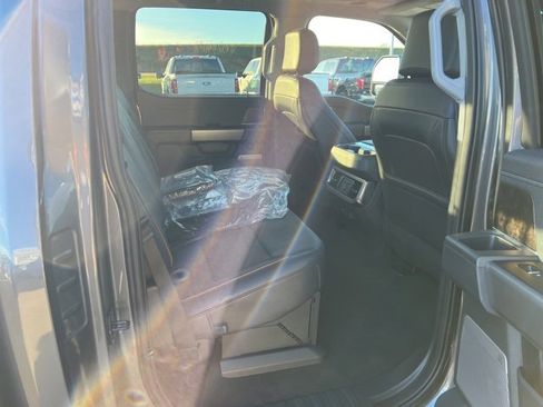 New 2026 Ford F350 Lariat w/ Lariat Ultimate Package image 13