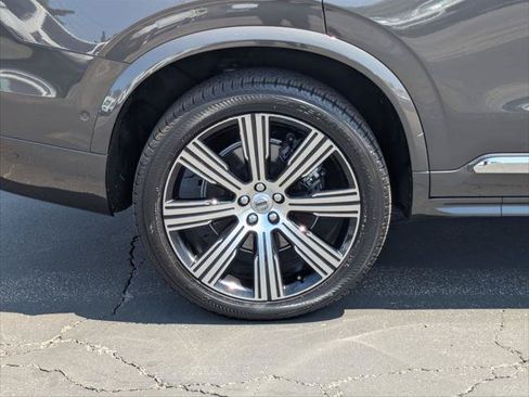 Used 2023 Volvo XC90 T8 Plus AWD/4WD image 9