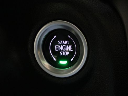 Used 2022 Chevrolet Silverado 2500 LTZ image 29