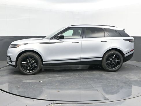 New 2025 Land Rover Range Rover Velar Dynamic SE image 4