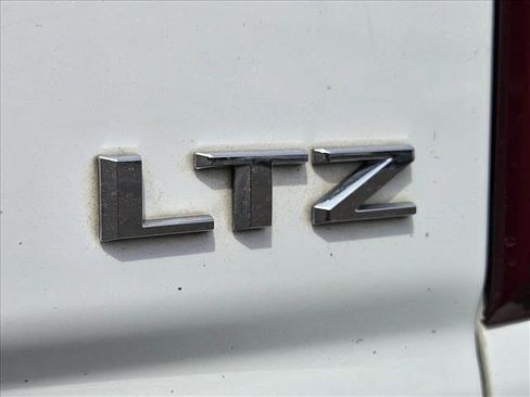 Used 2019 Chevrolet Silverado 1500 LTZ w/ LTZ Plus Package image 30