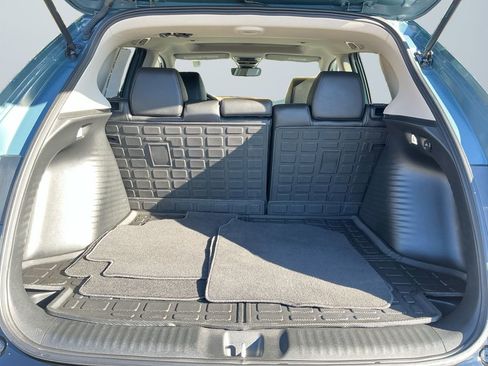 Used 2025 Honda HR-V EX-L image 17