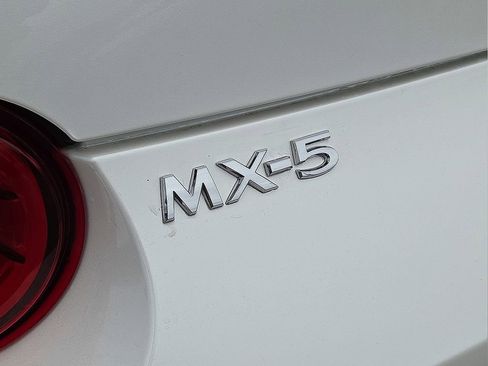 New 2025 MAZDA MX-5 Miata Grand Touring image 12