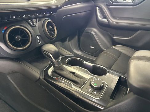 Used 2023 Chevrolet Blazer Premier image 20