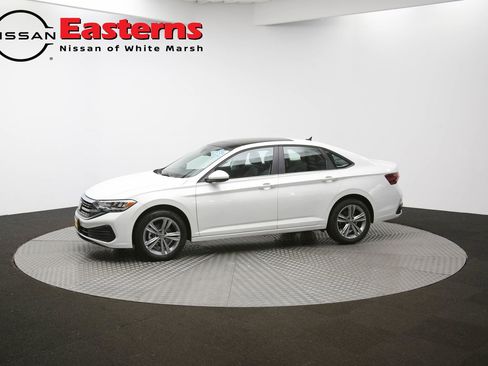 Used 2023 Volkswagen Jetta SE w/ Panoramic Sunroof Package image 81