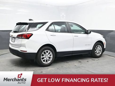 Used 2024 Chevrolet Equinox LS FWD image 8