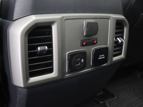 Used 2022 Ford F450 Lariat w/ Lariat Ultimate Package AWD/4WD image 38