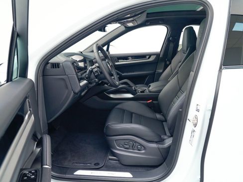 New 2026 Porsche Cayenne E-Hybrid Coupe image 18