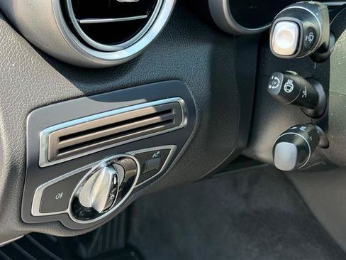 Used 2017 Mercedes-Benz C 300 4MATIC Sedan image 23