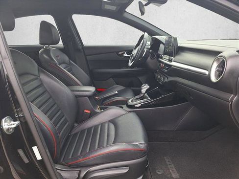 Used 2021 Kia Forte GT w/ GT2 Package image 20