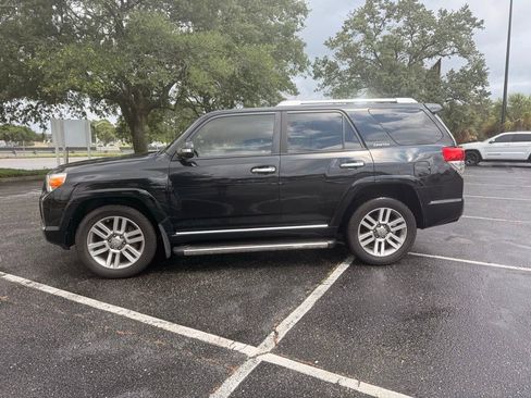 Used 2013 Toyota 4Runner Limited AWD/4WD image 2