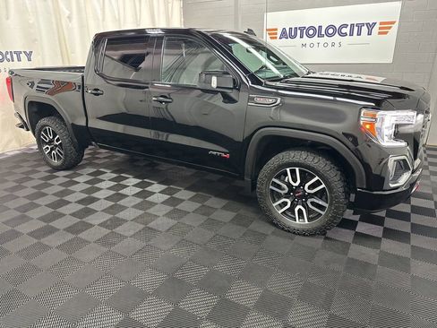 Used 2020 GMC Sierra 1500 AT4 w/ AT4 Premium Package AWD/4WD image 2