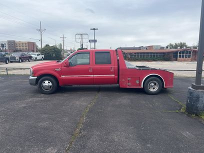 Used 2002 Ford F350 2WD Crew Cab DRW Super Duty