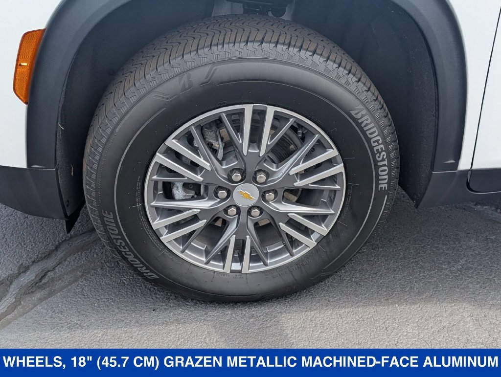 New 2026 Chevrolet Traverse LT FWD image 9