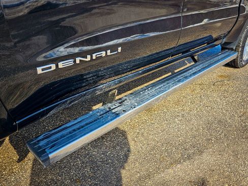 Used 2021 GMC Sierra 1500 Denali w/ Denali Ultimate Package image 10