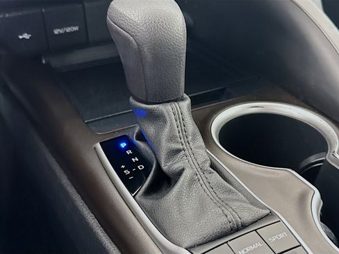 Used 2023 Toyota Camry LE image 20