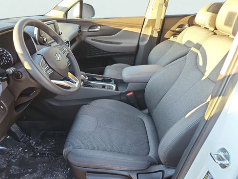 Used 2020 Hyundai Santa Fe SE image 26