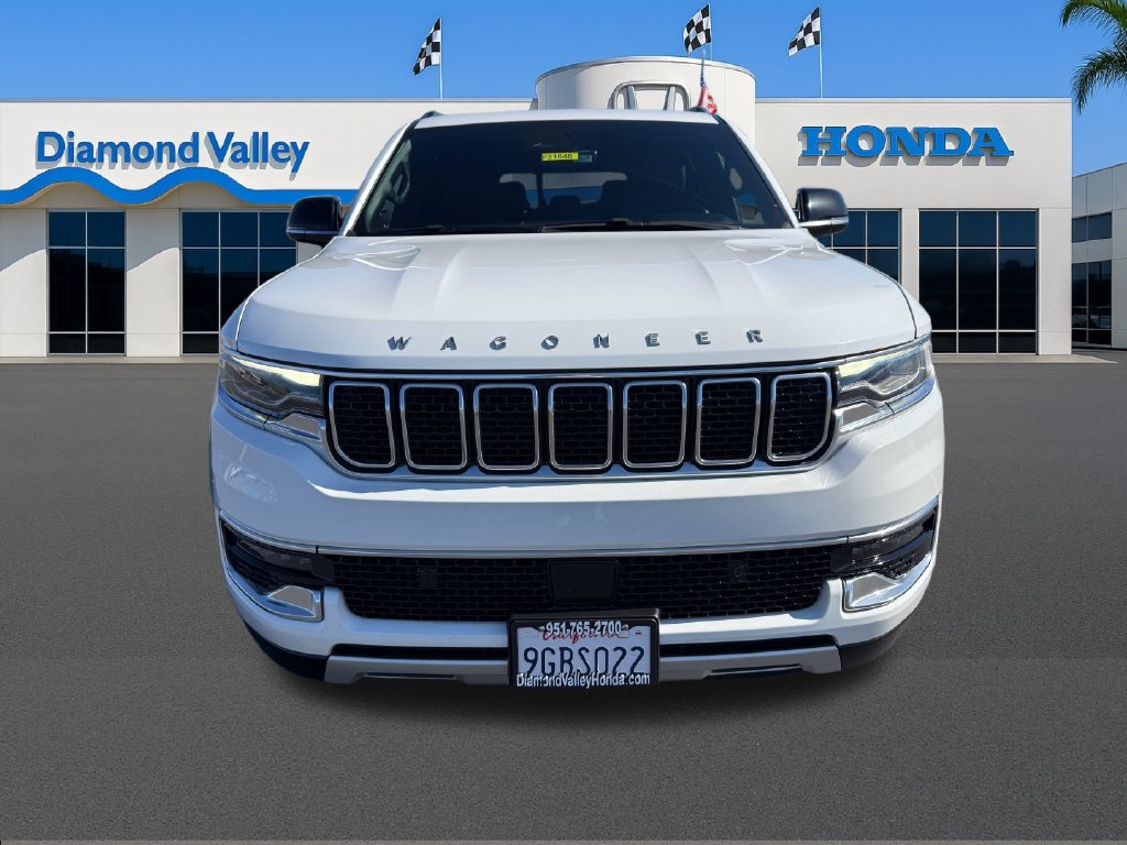 Used 2023 Jeep Wagoneer Series II AWD/4WD image 2
