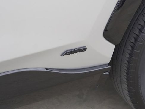 Used 2023 Toyota RAV4 XSE AWD/4WD image 8