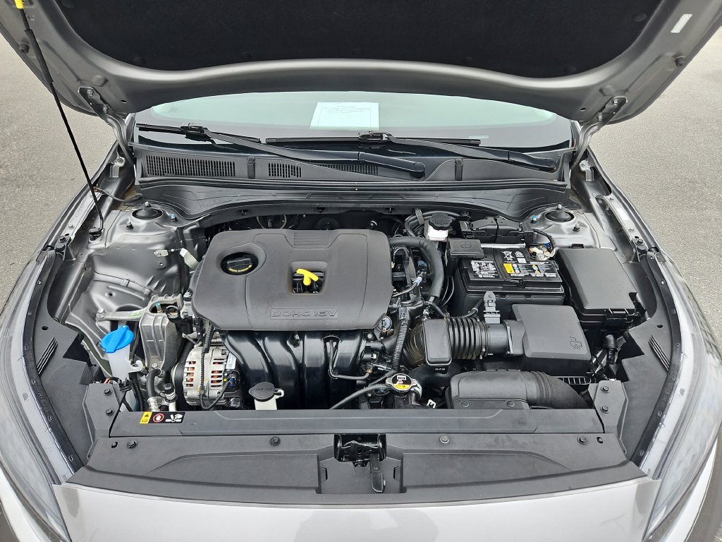 Used 2024 Kia Forte LXS FWD image 33