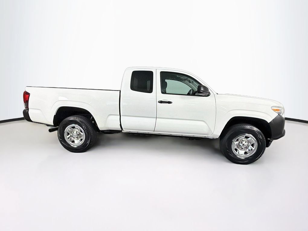 Used 2019 Toyota Tacoma SR AWD/4WD image 11