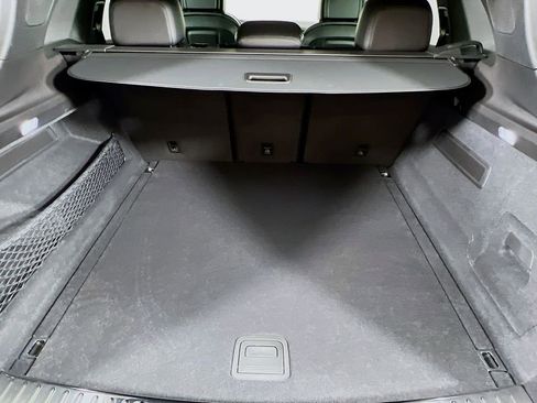 New 2026 Porsche Cayenne image 28