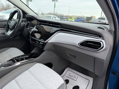 Used 2023 Chevrolet Bolt EUV Premier w/ Sun & Sound Package image 12