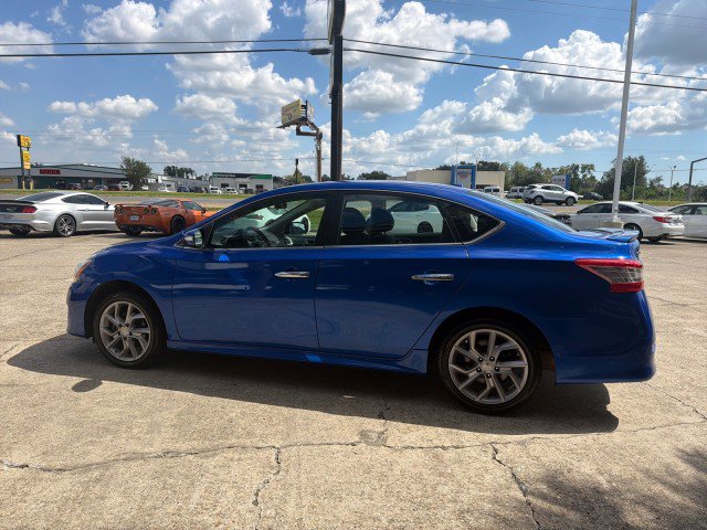 Used 2015 Nissan Sentra SR w/ Navigation Package FWD image 7
