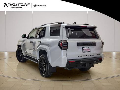New 2026 Toyota 4Runner 4WD image 5