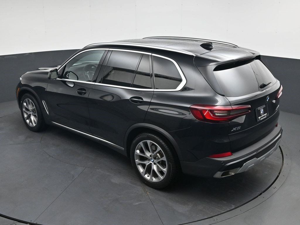 Used 2023 BMW X5 xDrive40i AWD/4WD image 29