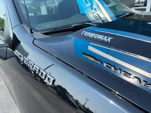 New 2025 Chevrolet Silverado 1500 W/T w/ WT Value Package image 2