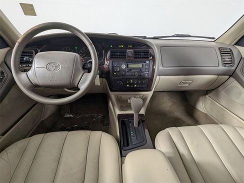 Used 1999 Toyota Avalon XL image 14