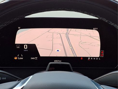 Used 2026 Chevrolet Traverse Z71 w/ Enhanced Driving Package image 23