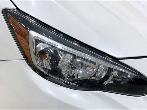 Used 2022 Subaru Impreza 2.0i Premium AWD/4WD image 30