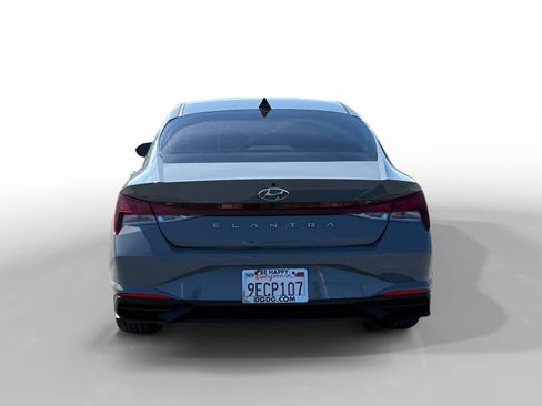 Certified 2023 Hyundai Elantra SEL w/ Convenience Package image 4