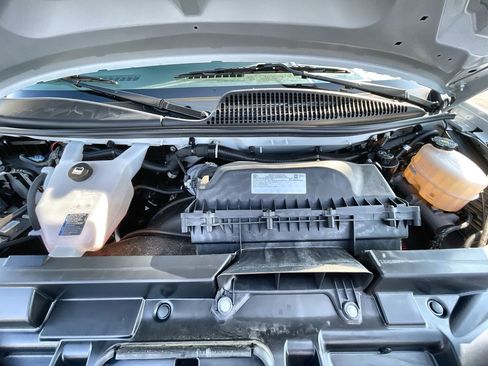 Used 2024 GMC Savana 2500 w/ Driver Convenience Package image 25