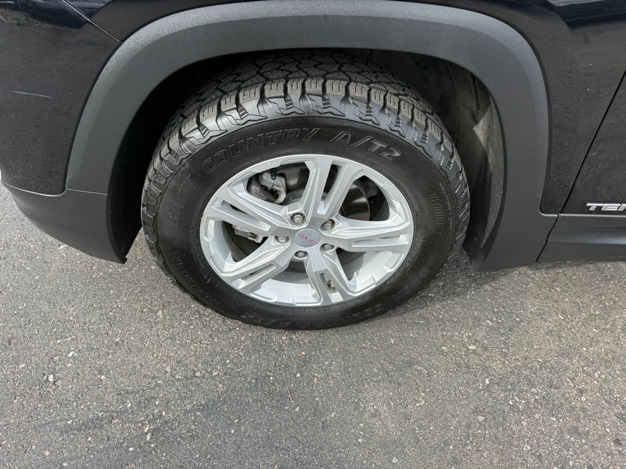 Used 2018 GMC Terrain SLE w/ Driver Convenience Package AWD/4WD image 12