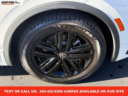 Used 2022 Volkswagen Tiguan SE R-Line image 15