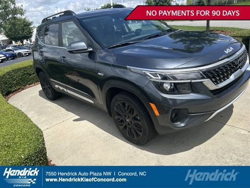 Certified 2022 Kia Seltos Nightfall Edition AWD/4WD image 1