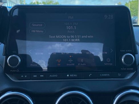 Used 2020 Nissan Sentra SV FWD image 21