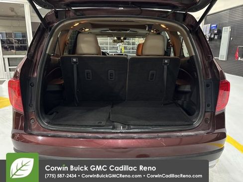 Used 2017 Honda Pilot Elite image 17