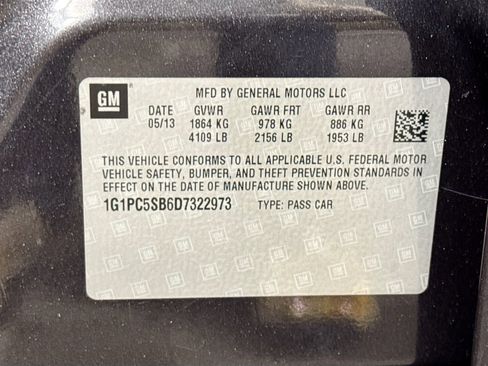 Used 2013 Chevrolet Cruze LT w/ All-Star Edition image 35