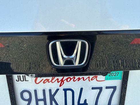 Used 2023 Honda Accord Touring image 14