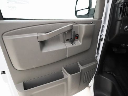 Used 2024 Chevrolet Express 3500 LT w/ LT Preferred Equipment Group image 7